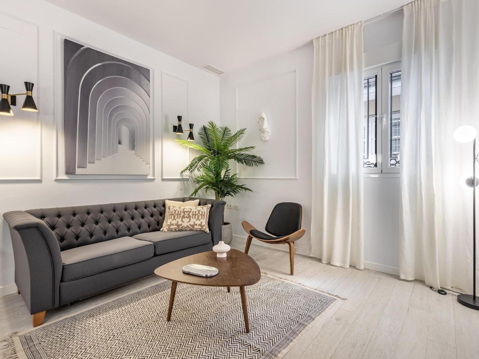 Central Stylish And Elegant 1 & 2 Bedroom Apartments I Granada Exterior photo